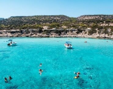 bluelagoon2